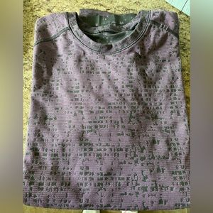 Lululemon Metal Vent Short Sleeve